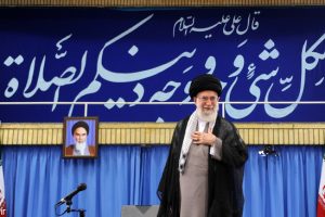 مسجد هسته مقاومت فرهنگی و پایگاه فعالیت اجتماعی است
