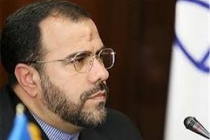 ناامید کردن مردم، گام برداشتن در مسیر خواسته های دشمنان است