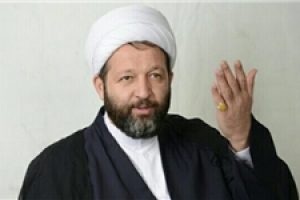 هزاران مادر زیر بار فقر له میشوند و کسی به فکر آنها نیست/ دولت مشکل بیکاری را حل کند تا دیگر دستفروشی نباشد