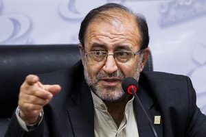 دولت تا ۶ سال دیگر هم درخصوص حقوقهای نجومی کاری نخواهد کرد/ مجلس پیگیری کند