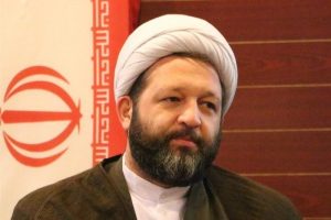 دشمن از هر روزنه ای برای نفوذ بهره برداری می کند