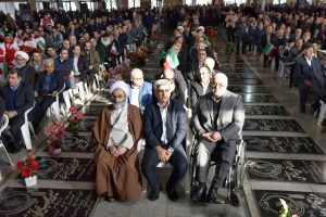 استاندار گیلان ویژه برنامه های دهه فجر را با ادای احترام به شهدا آغاز کرد