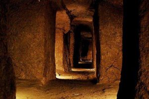 شواهدی مبنی بر وجود شهر زیرزمینی در جیرنده رودبار