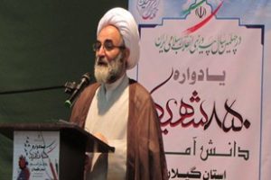 دشمن جنگ نظامی علیه ایران را حتی در خیال خود نمیگنجاند