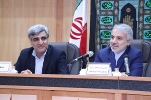 وابستگی به نفت باید قطع شود / ضرورت توجه به جذب سرمایه گذاری برای توسعه کشور