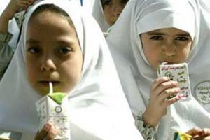 تغذیه رایگان ۷۰هزار دانش آموز گیلانی