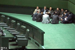 آیا نمی دانید ۱۳ نماینده چقدر قدرت دارند ؟!