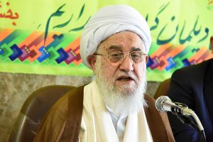 ائمه جماعات بسترهای لازم برای حضور مردم در مساجد را فراهم کنند
