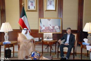 تقدیم رونوشت استوارنامه سفیر جدید ایران به وزیرخارجه کویت