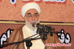 استکبار قصد غارت منابع غنی انرژی ایران را دارد
