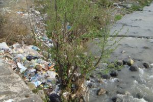 اثرات زیانبار زباله در زندگی مردم رودسر