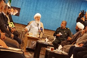 دنیای استکبار مانند ابوجهل با اسلام مقابله میکند / رفتار گروههای تکفیری برگرفته از اسلام نیست