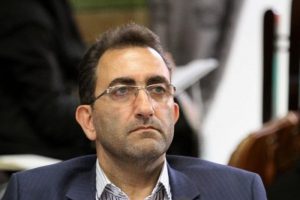 غیر از پزشکان وکلا و مهندسان هم باید کارتخوان نصب کنند