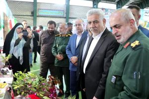 لزوم توجه به جهاد تبیین و مسئله دشمن شناسی در مدارس و دانشگاهها