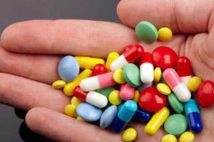 اعلام ممنوعیت فروش دارو از فضای مجازی