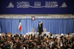 هر کس به ایران و امنیت آن علاقه‌مند است باید در انتخابات شرکت کند