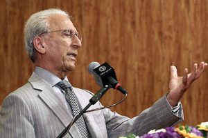 درهای علم و دانش ایران و جهان را با کلید طلایی گیلان خواهم گشود