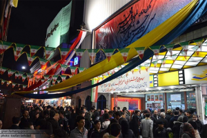 صف های طولانی برای تماشای “چ”