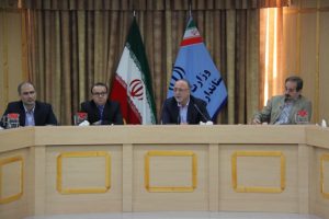 با اقدام و عمل می توان اقتصاد مقاومتی را تحقق بخشید