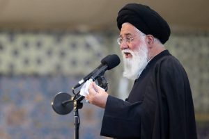نقدینگی کشور را نباید صرف عیاشی و تفریحگاهها کرد