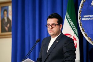 توسعه ارتباطات با ۱۵ کشور همسایه اولویت اصلی سیاست خارجی کشور است