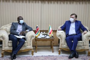 آمادگی شرکتهای دانشبنیان گیلان برای انتقال تجربیات به کنیا در حوزه فناوری کشاورزی