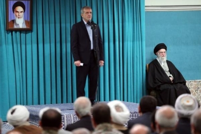 قادریم با وحدت بر همه مشکلات غلبه کنیم