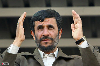 دیدار سه ساعته دکتر احمدی نژاد و فیدل کاسترو